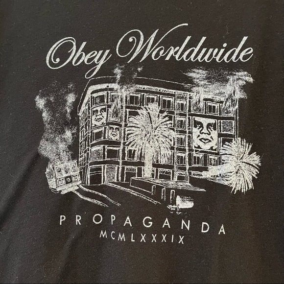 Obey | Oversized Slouchy Tee Shirt - Picture 4 of 12